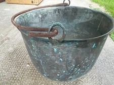 ANTICO E ROBUSTO PAIOLO IN